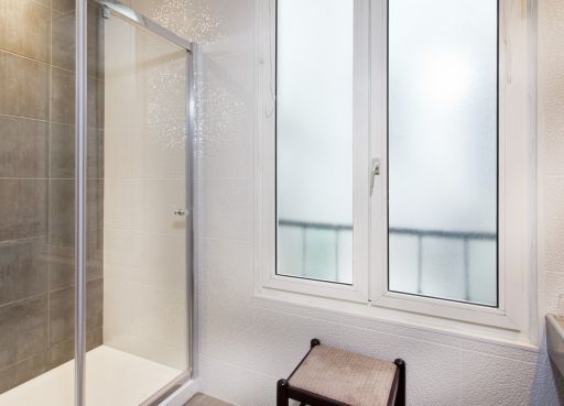 Hotel des Pavillons Paris  大床加床房